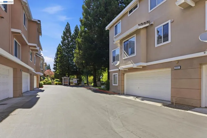 9003 Falcon St, Danville, California 94506