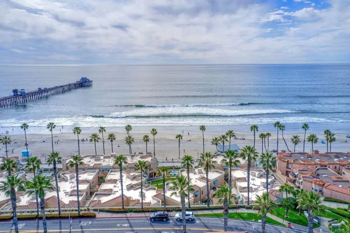 355 N Cleveland Street 307, Oceanside, California 92054