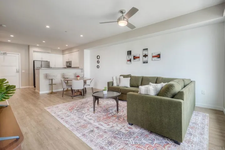 355 N Cleveland Street 307, Oceanside, California 92054