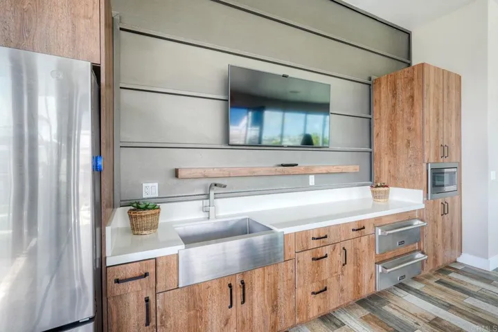 355 N Cleveland Street 307, Oceanside, California 92054