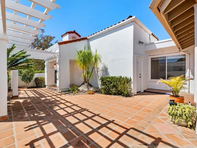 4938 Kalamis Way, Oceanside, California 92056