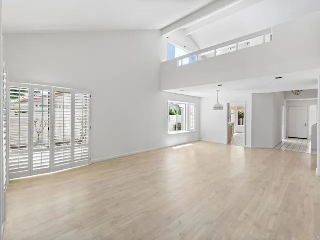 4938 Kalamis Way, Oceanside, California 92056