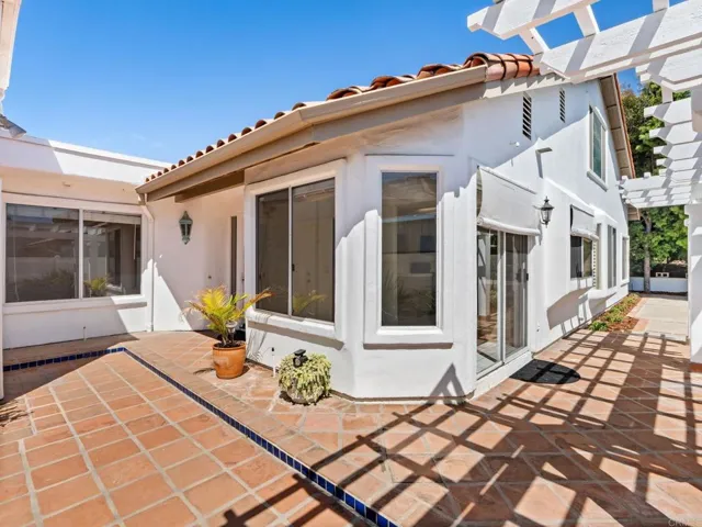 4938 Kalamis Way, Oceanside, California 92056