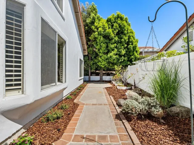 4938 Kalamis Way, Oceanside, California 92056