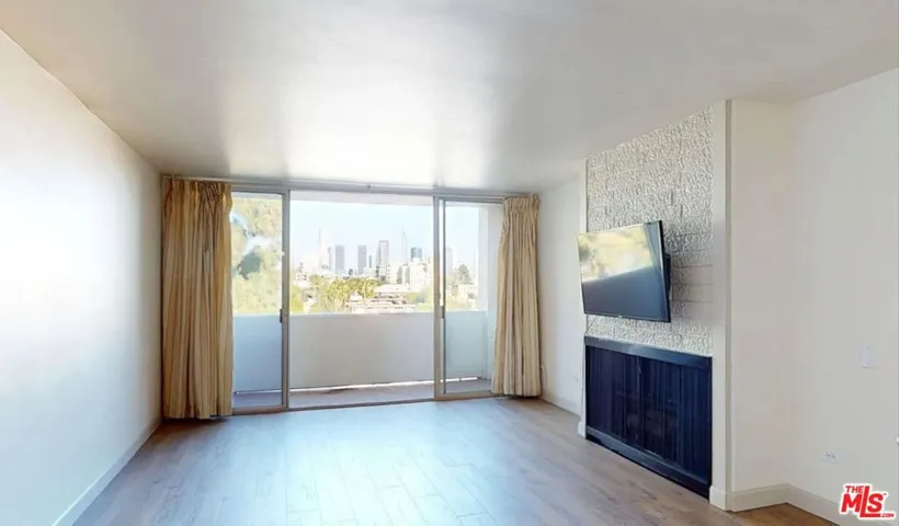 421 S La Fayette Park Place 730, Los Angeles, California 90057