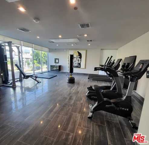 750 S Kingsley Drive 205, Los Angeles, California 90005