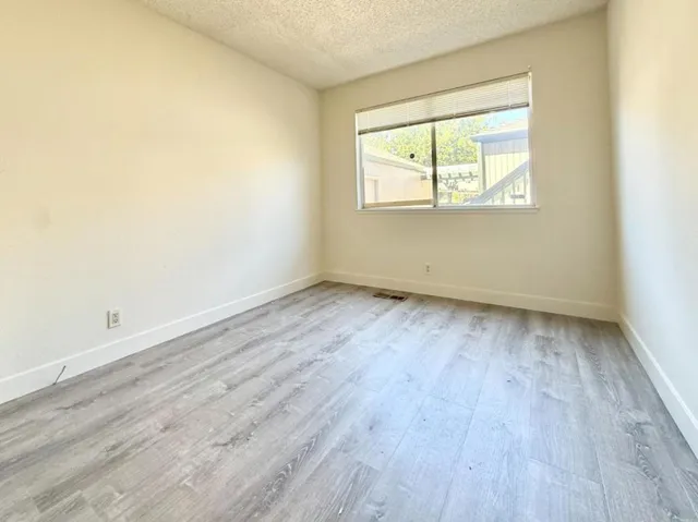 522 Lancaster Lane, Bay Point, California 94565