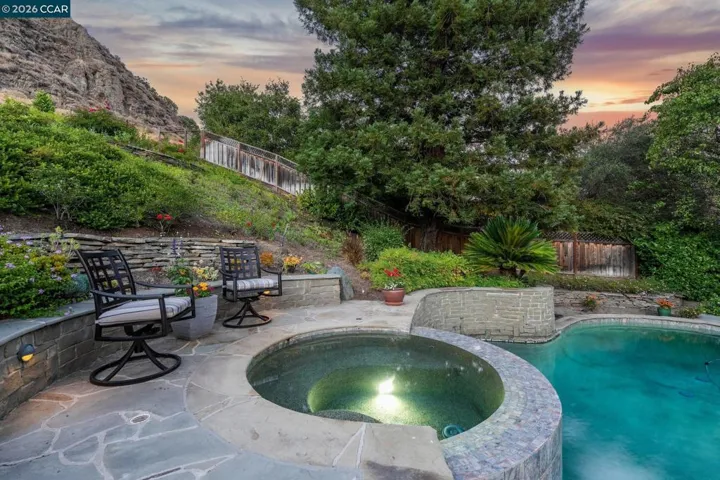 1718 Rockspring Place, Walnut Creek, California 94596