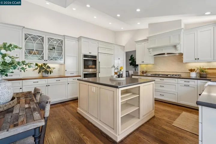 1718 Rockspring Place, Walnut Creek, California 94596