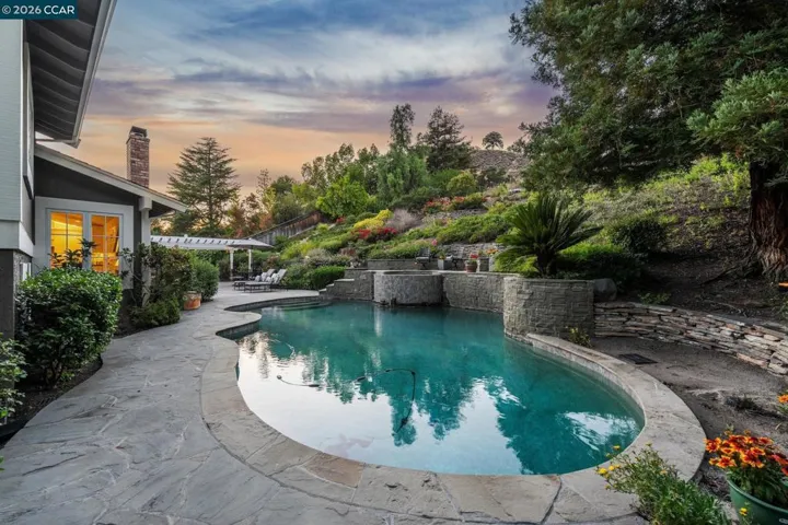 1718 Rockspring Place, Walnut Creek, California 94596