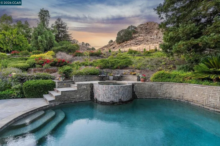 1718 Rockspring Place, Walnut Creek, California 94596