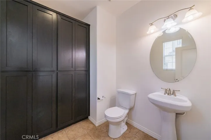 2840 S Via Belamaria, Ontario, California 91762