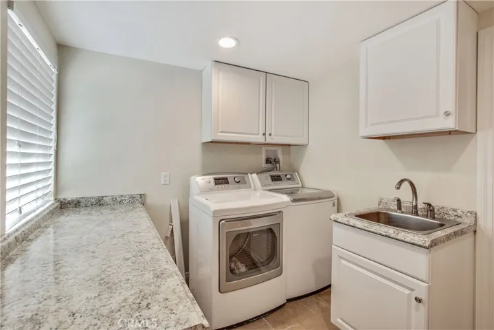 5923 Jumilla Avenue, Woodland Hills, California 91367