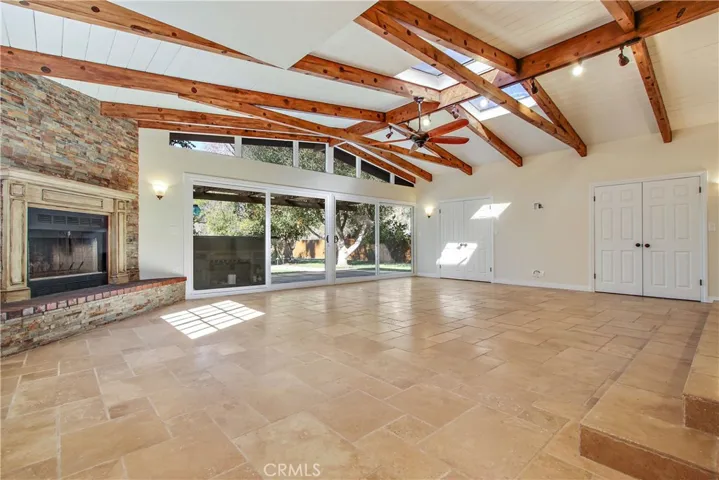 5923 Jumilla Avenue, Woodland Hills, California 91367