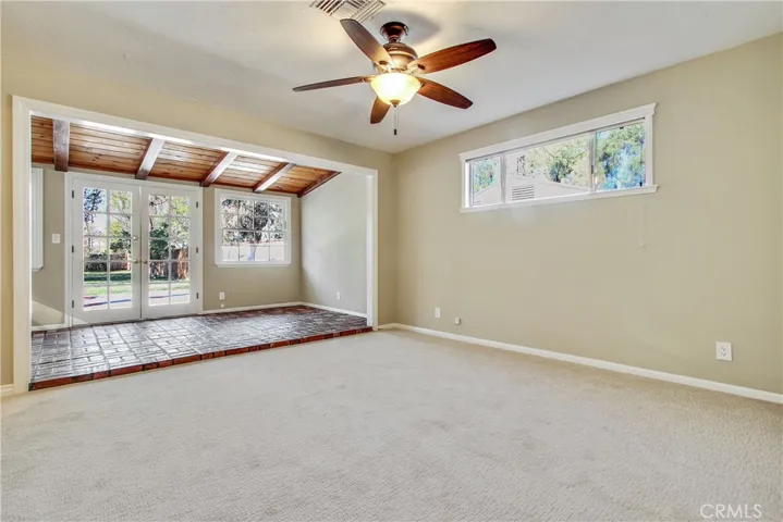 5923 Jumilla Avenue, Woodland Hills, California 91367
