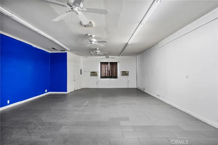 13048 Hawthorne, Hawthorne, California 90250