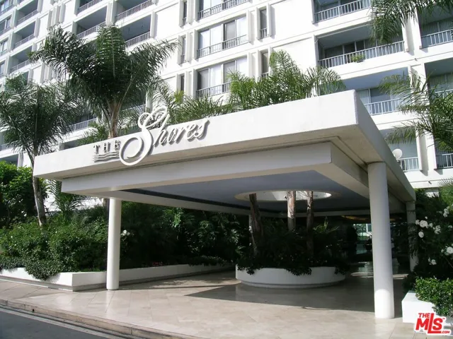 2700 S Neilson Way 1115, Santa Monica, California 90405