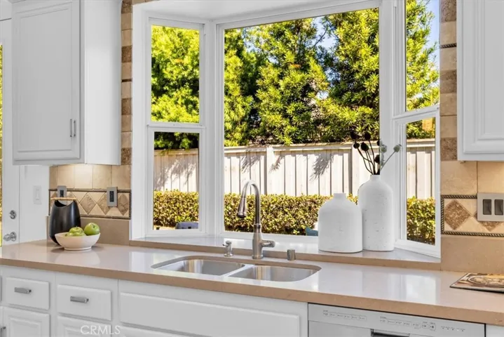 808 Carnaros, San Clemente, California 92672