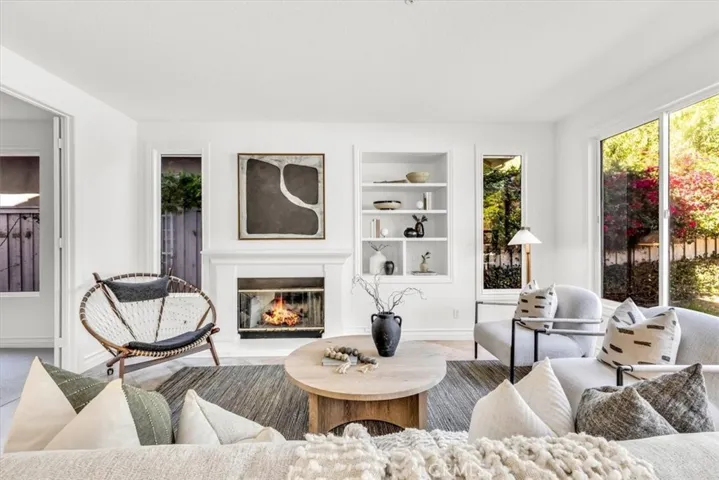 808 Carnaros, San Clemente, California 92672