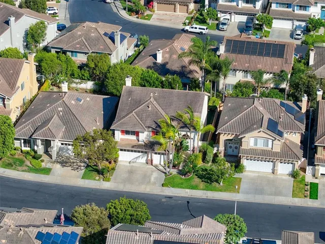 808 Carnaros, San Clemente, California 92672