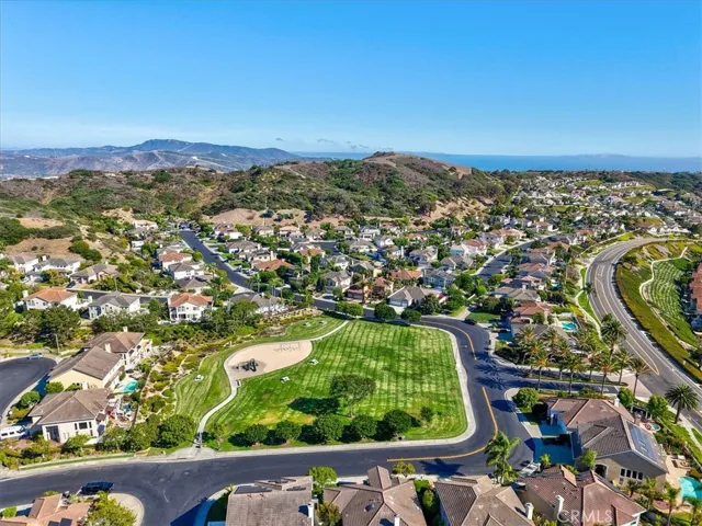 808 Carnaros, San Clemente, California 92672