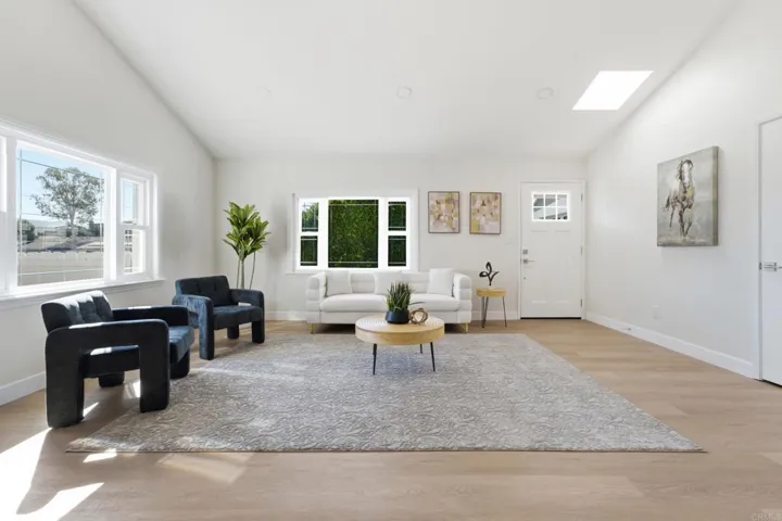 8722 Vanguard Place, Lakeside, California 92040