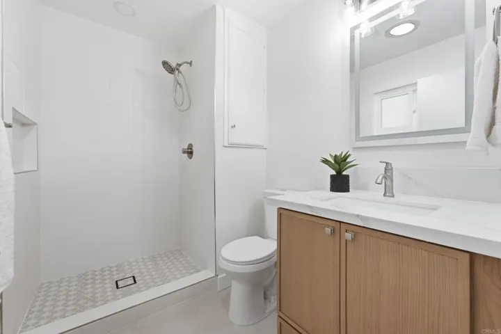 8722 Vanguard Place, Lakeside, California 92040