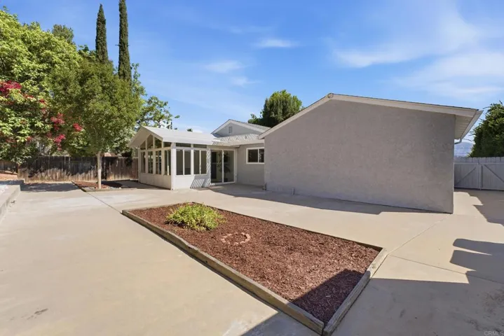 8722 Vanguard Place, Lakeside, California 92040
