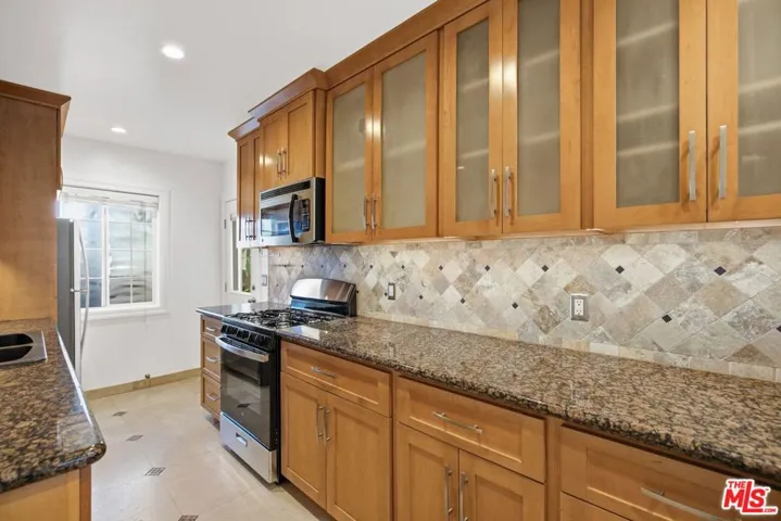 325 Vernon Avenue 4, Venice, California 90291