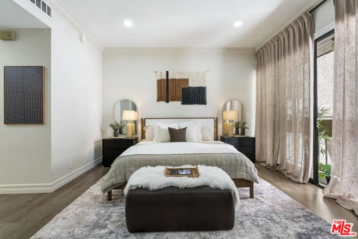 11628 Montana Avenue 208, Los Angeles, California 90049