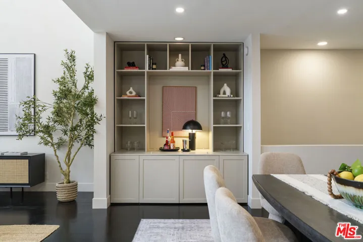 11628 Montana Avenue 208, Los Angeles, California 90049