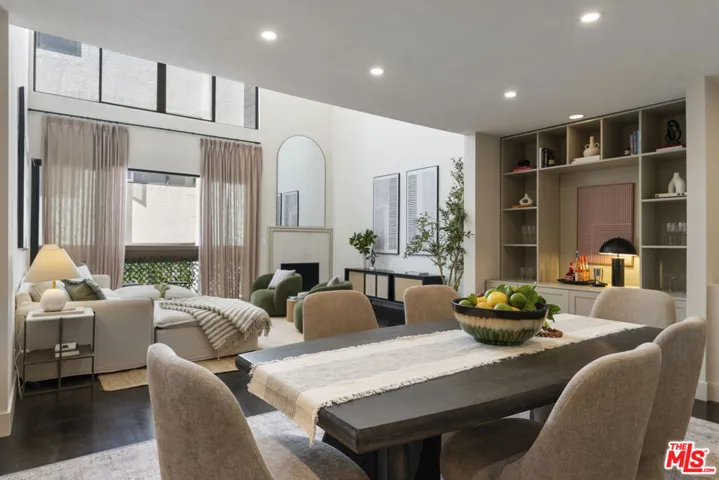 11628 Montana Avenue 208, Los Angeles, California 90049