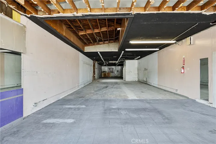 13048 Hawthorne, Hawthorne, California 90250