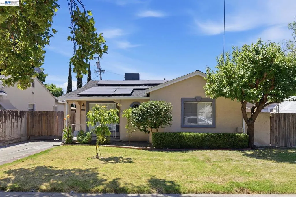 1330 W Park