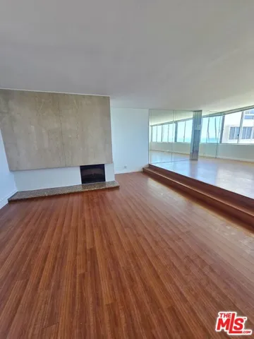 17368 W Sunset Blvd 405 A, Pacific Palisades, California 90272