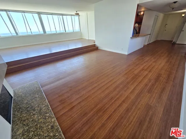 17368 W Sunset Blvd 405 A, Pacific Palisades, California 90272