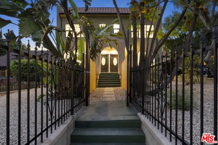 1305 Lucile Avenue 4, Los Angeles, California 90026