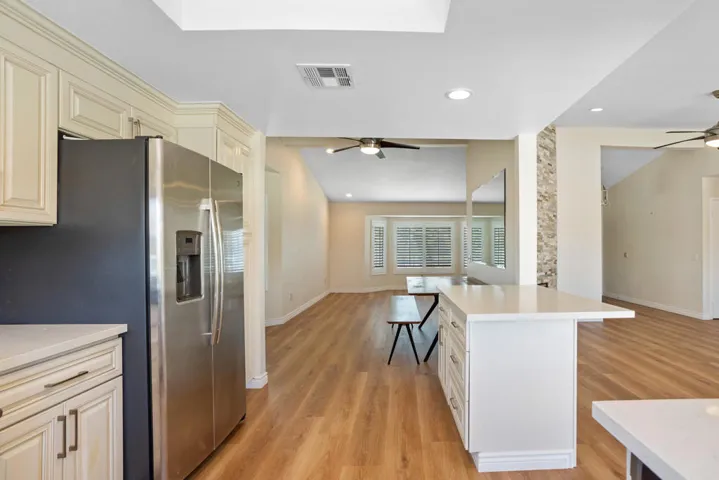 Interior-4