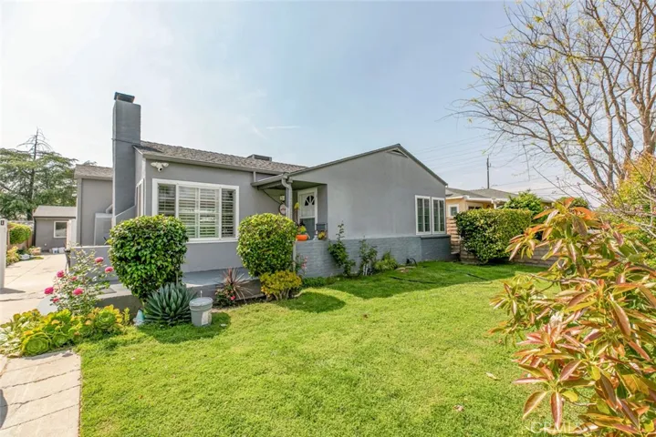 1527 N Screenland Drive, Burbank, California 91505