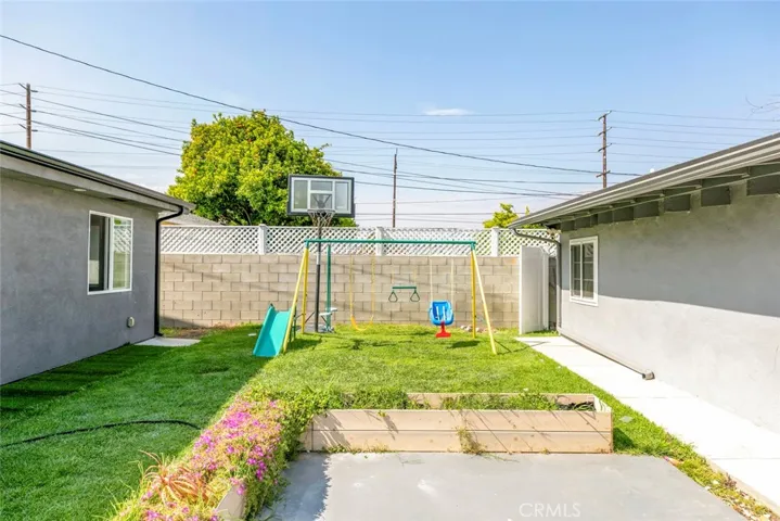 1527 N Screenland Drive, Burbank, California 91505