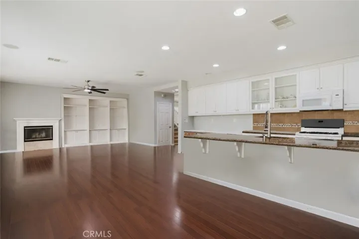 6232 W Spice Street, Lancaster, California 93536