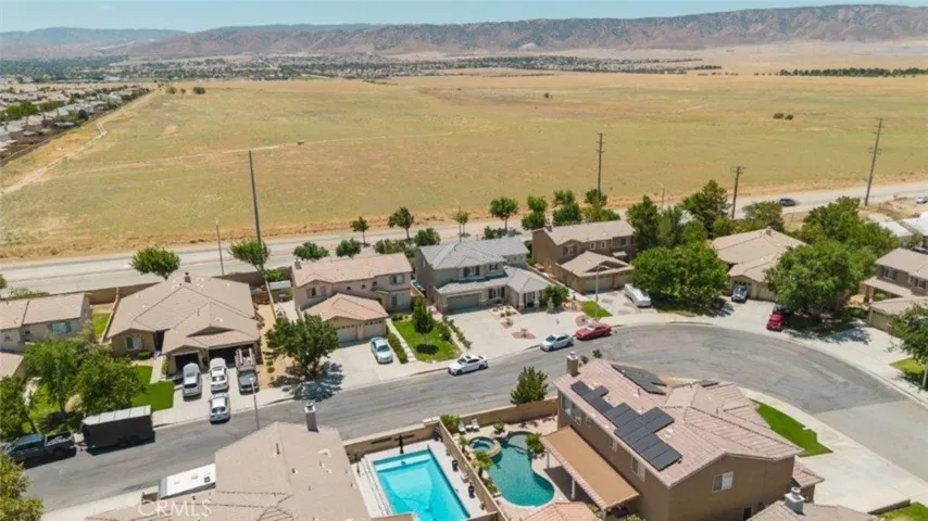6232 W Spice Street, Lancaster, California 93536