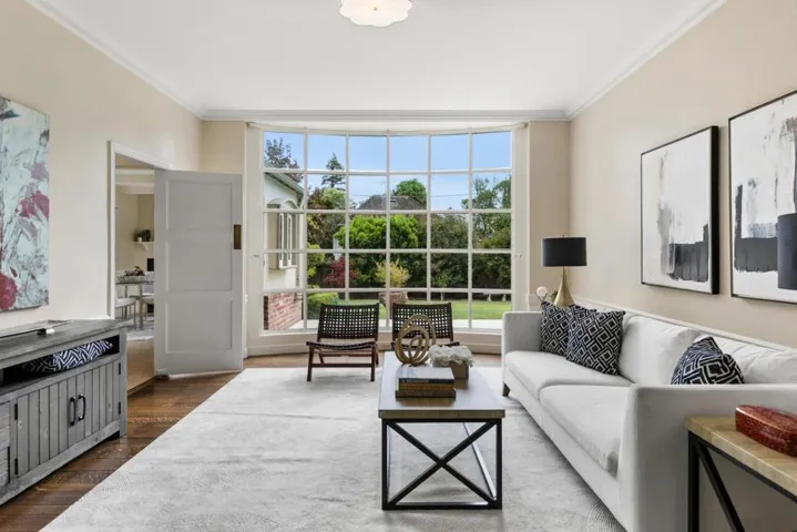 336 Brentwood Road, Hillsborough, California 94010