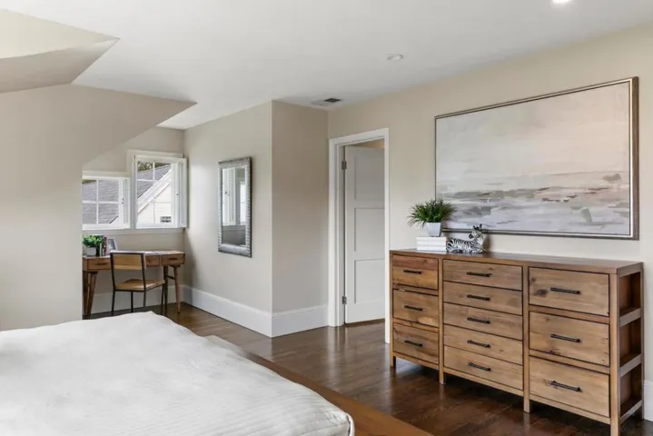 336 Brentwood Road, Hillsborough, California 94010