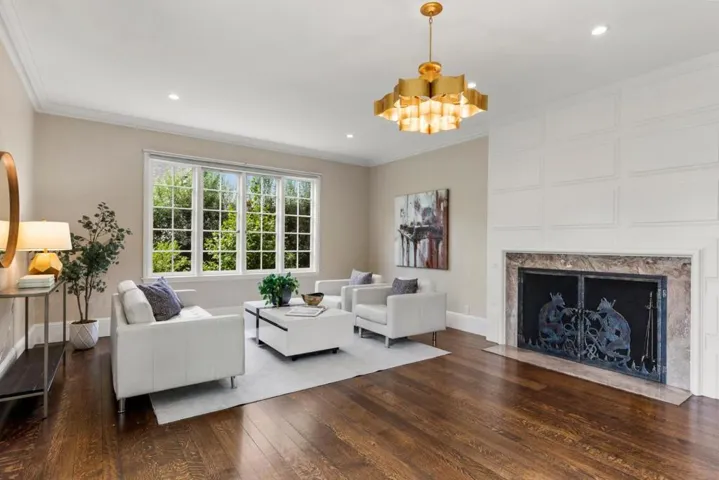336 Brentwood Road, Hillsborough, California 94010