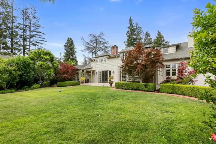 336 Brentwood Road, Hillsborough, California 94010