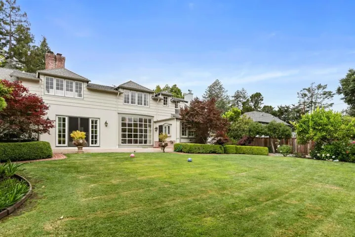 336 Brentwood Road, Hillsborough, California 94010