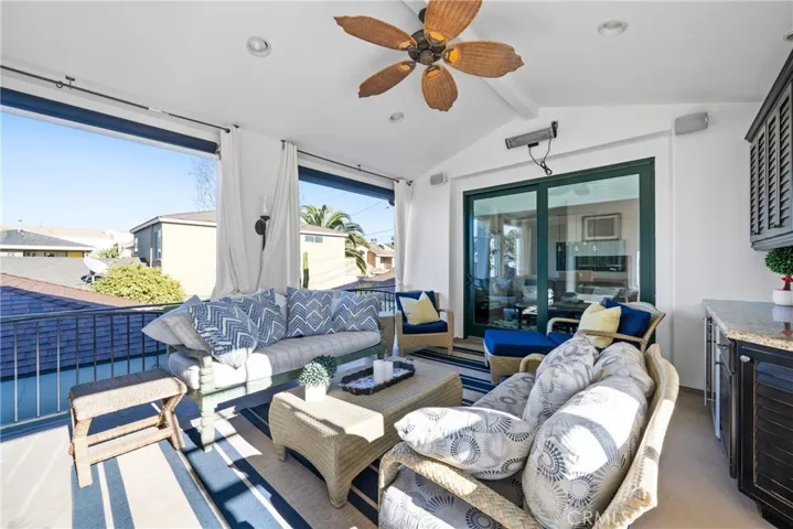 426 1/2 Narcissus 1/2, Corona Del Mar, California 92625