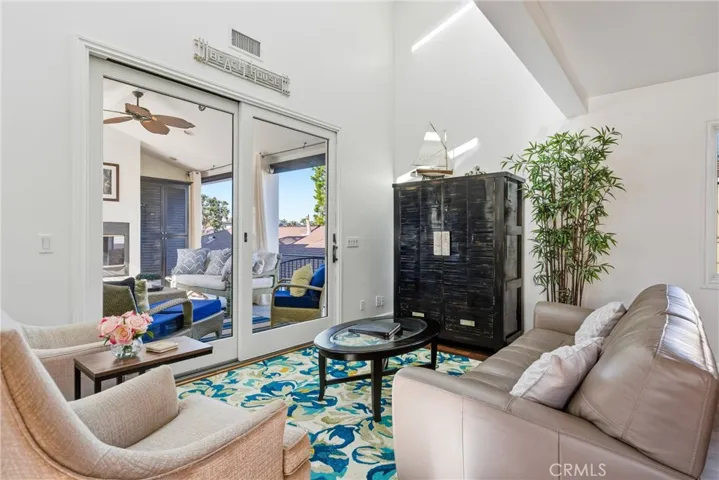 426 1/2 Narcissus 1/2, Corona Del Mar, California 92625
