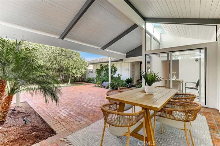 4709 Cortland, Corona Del Mar, California 92625